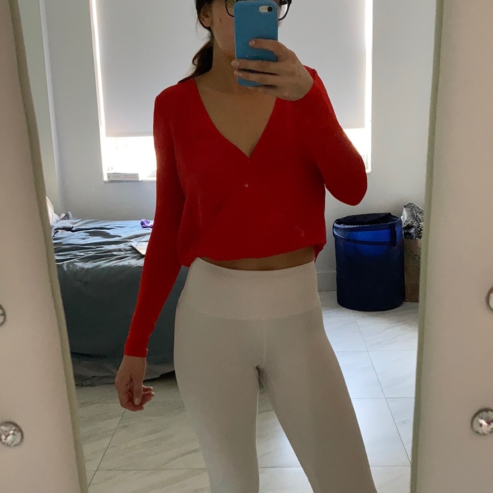 Bebe crop top